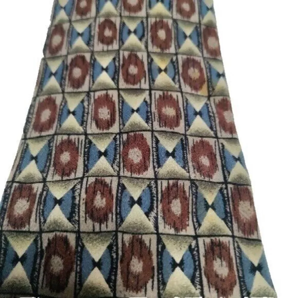 Molecular Expressions Cocktail‎ Collection 100% Silk Tie Under the Microscope
